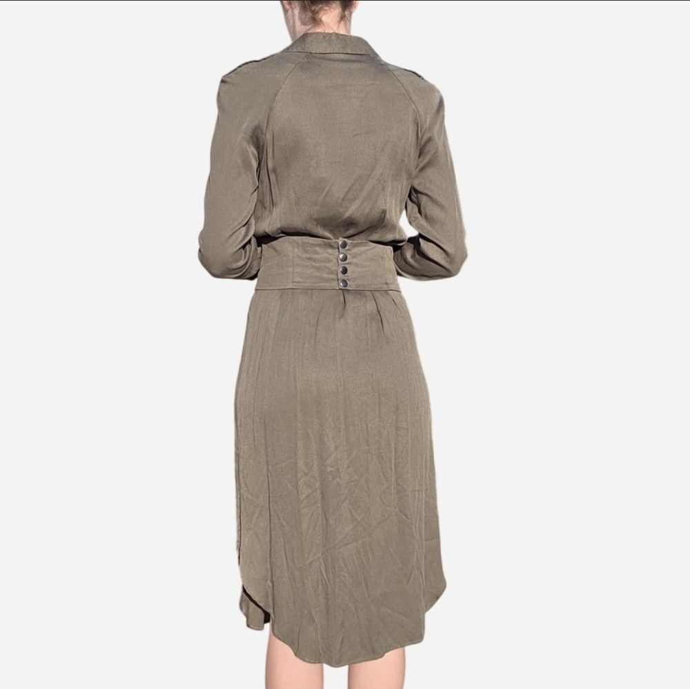 BCBG button down - Picture 4 of 4